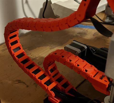 Revolutionize Your Workspace with 3D Printed Cable Chains